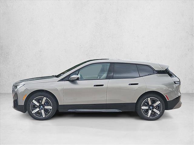 Certified 2024 BMW iX xDrive50 w/ Premium Package AWD/4WD image 8