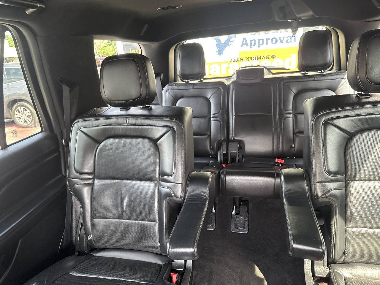 Used 2018 Lincoln Navigator Select w/ Technology Package AWD/4WD image 33