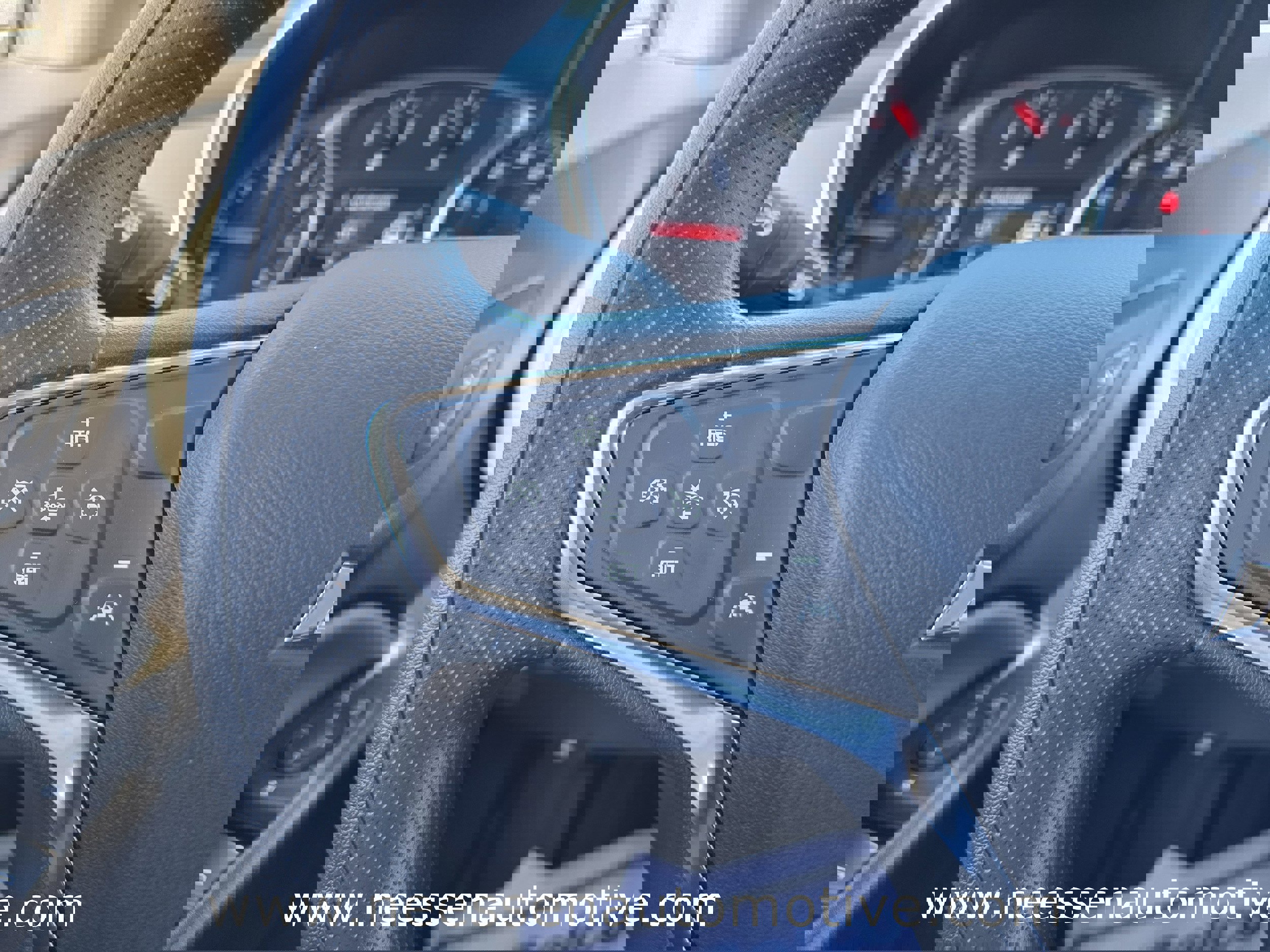 Used 2024 Chevrolet Equinox LS w/ LS Convenience Package image 20