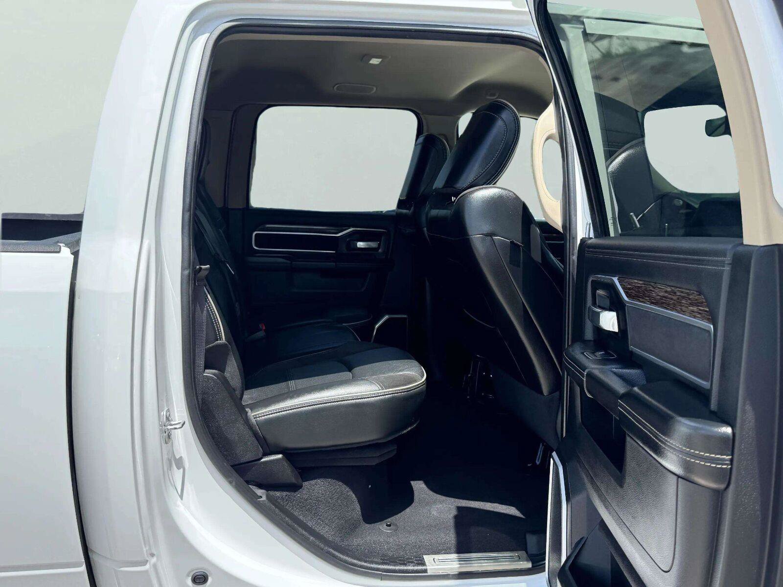 Used 2021 RAM 2500 Laramie AWD/4WD image 44
