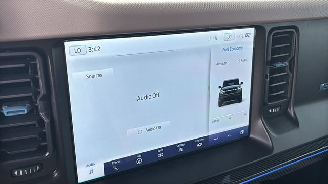 Used 2022 Ford Bronco Wildtrak AWD/4WD image 16