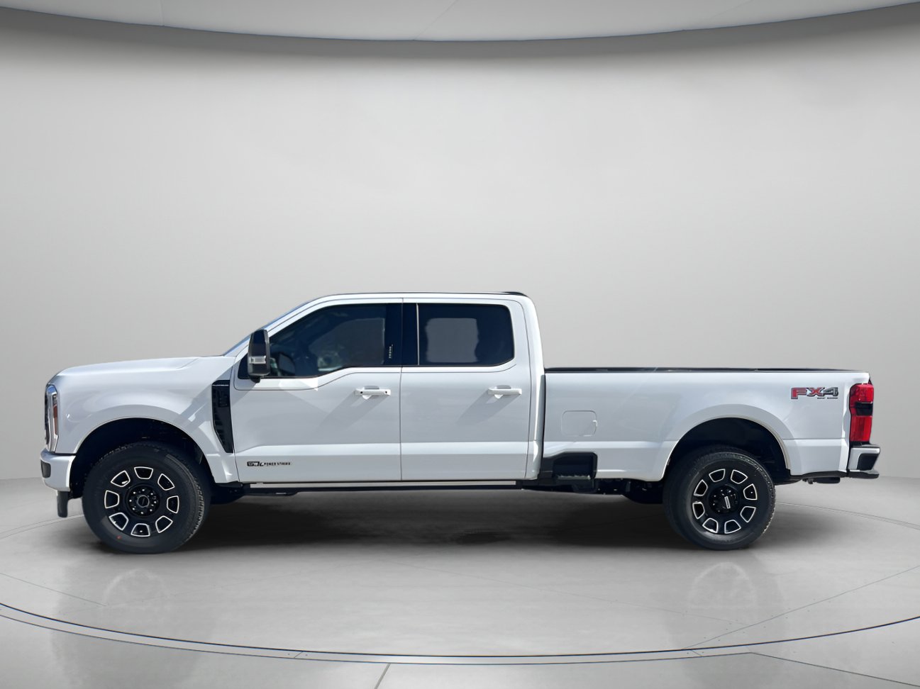 New 2026 Ford F250 Platinum w/ FX4 Off-Road Package image 5