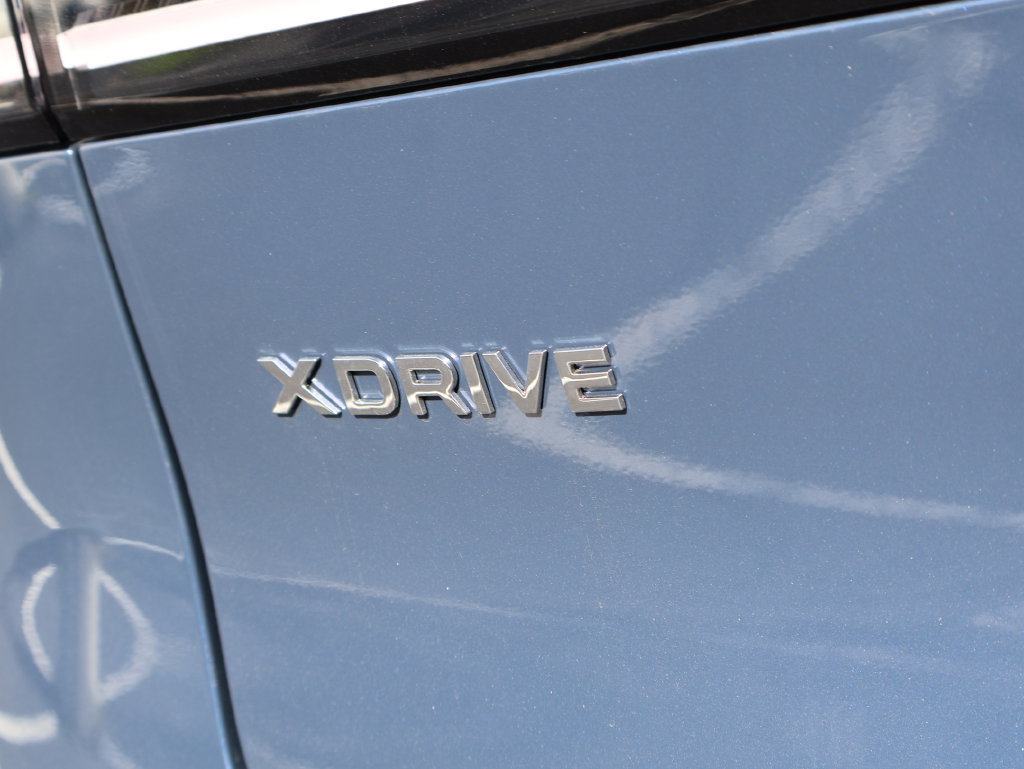 New 2027 BMW iX3 50 xDrive w/ M Sport Package AWD/4WD image 38