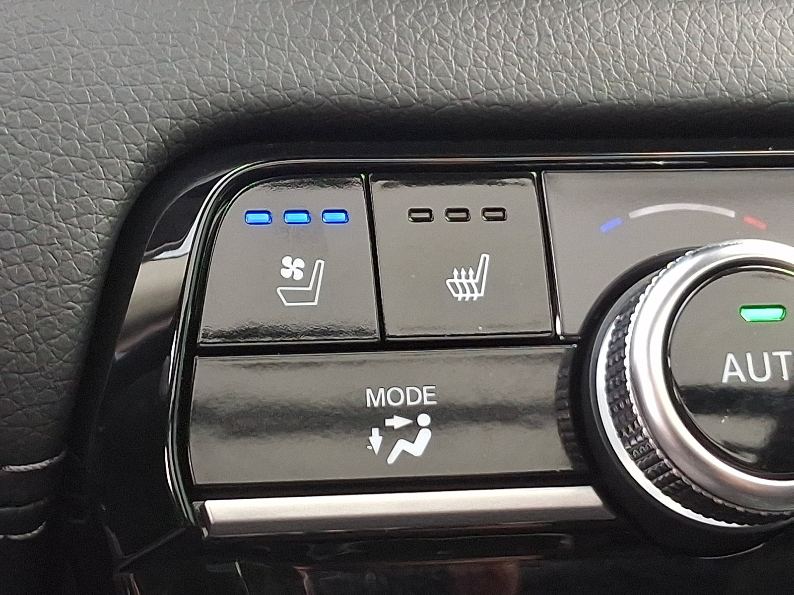Used 2023 Honda Pilot Elite image 24