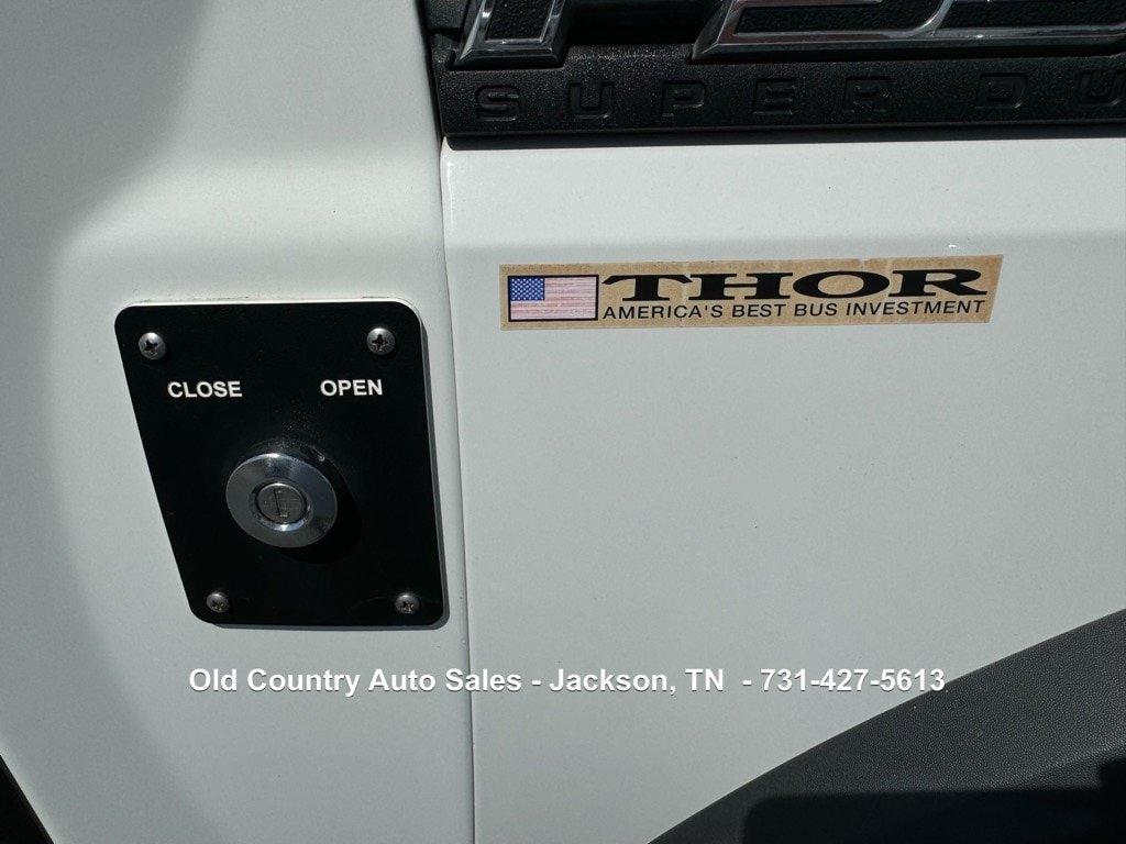 Used 2012 Ford F550 Luxury w/ Payload Upgrade Pkg RWD image 69