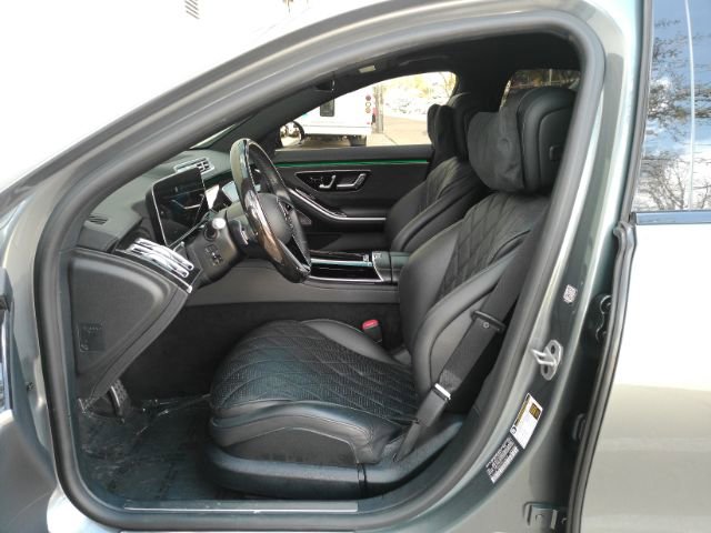 Used 2024 Mercedes-Benz S 580 4MATIC Sedan image 16