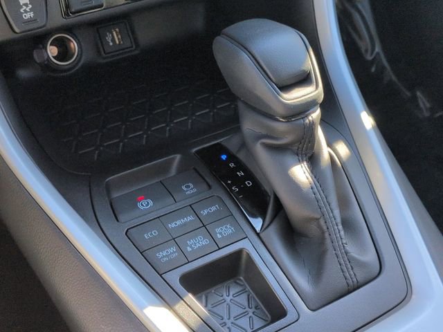 New 2025 Toyota RAV4 XLE image 23