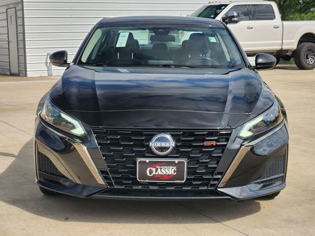Used 2023 Nissan Altima 2.5 SR FWD image 2