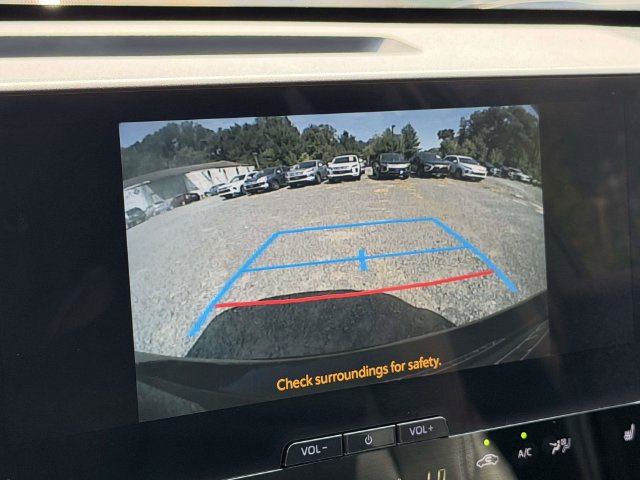 Used 2023 Toyota bZ4X AWD image 21