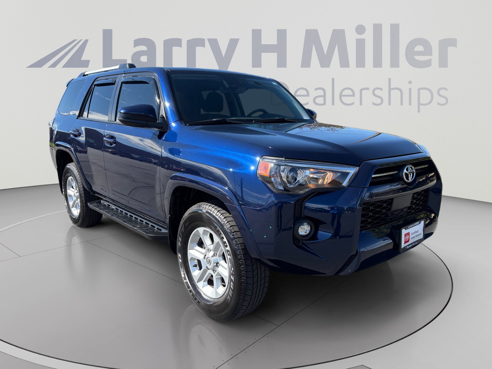 Certified 2023 Toyota 4Runner SR5 AWD/4WD image 7