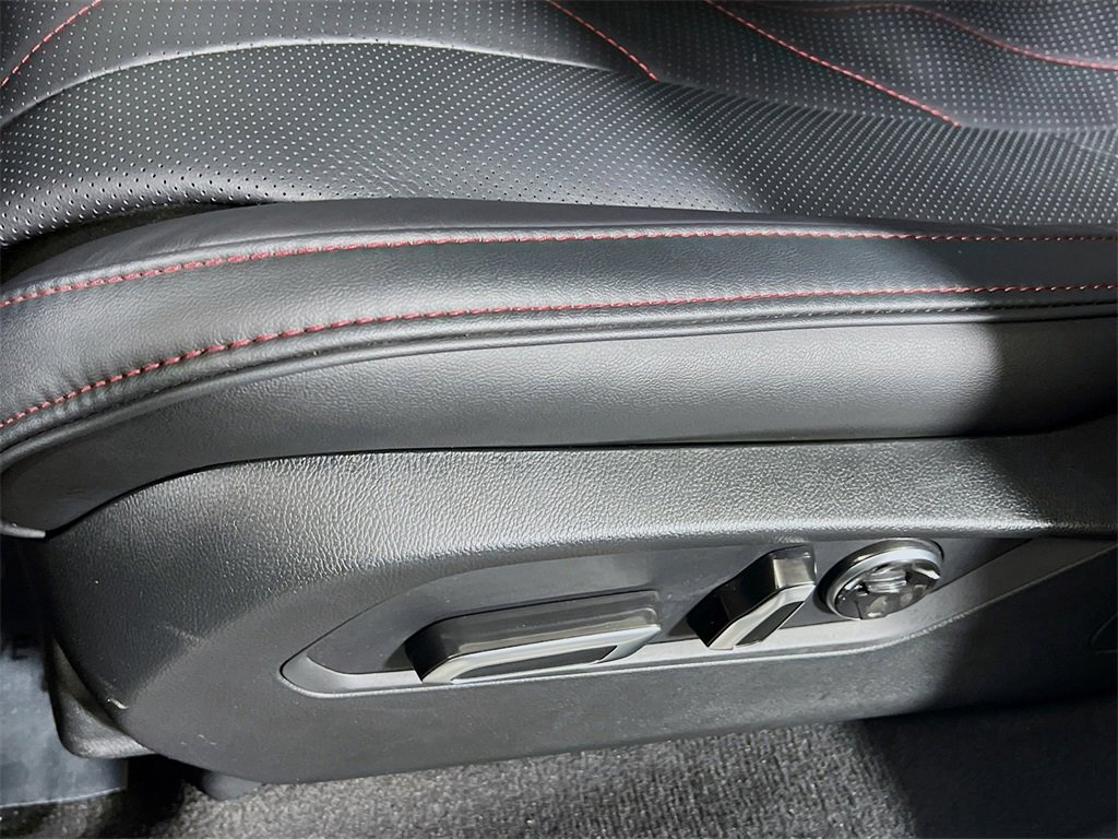 Used 2025 Acura MDX A-Spec image 18