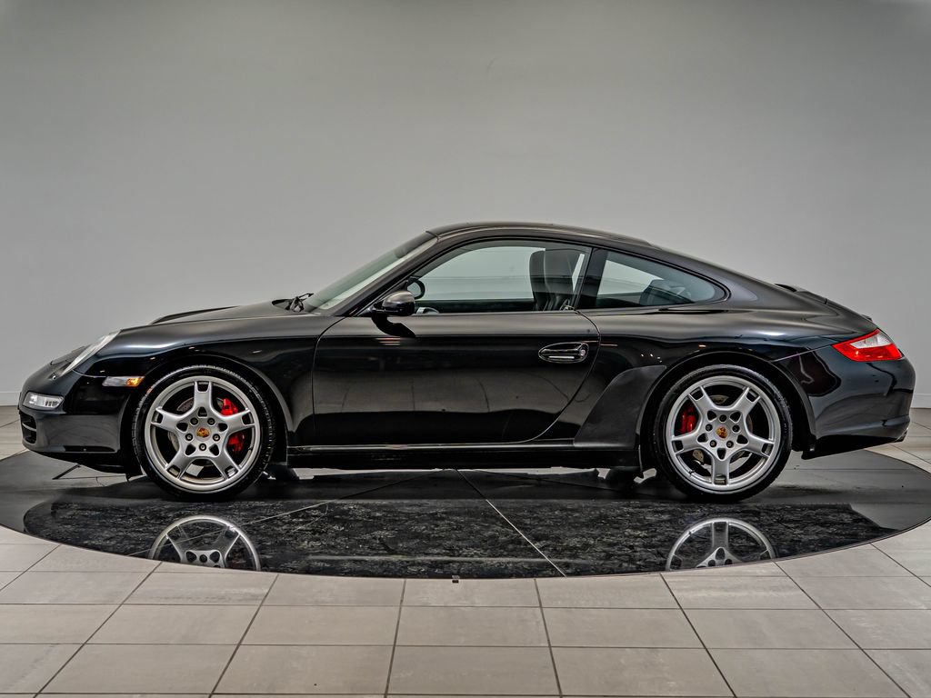 Used 2005 Porsche 911 Carrera S RWD image 2