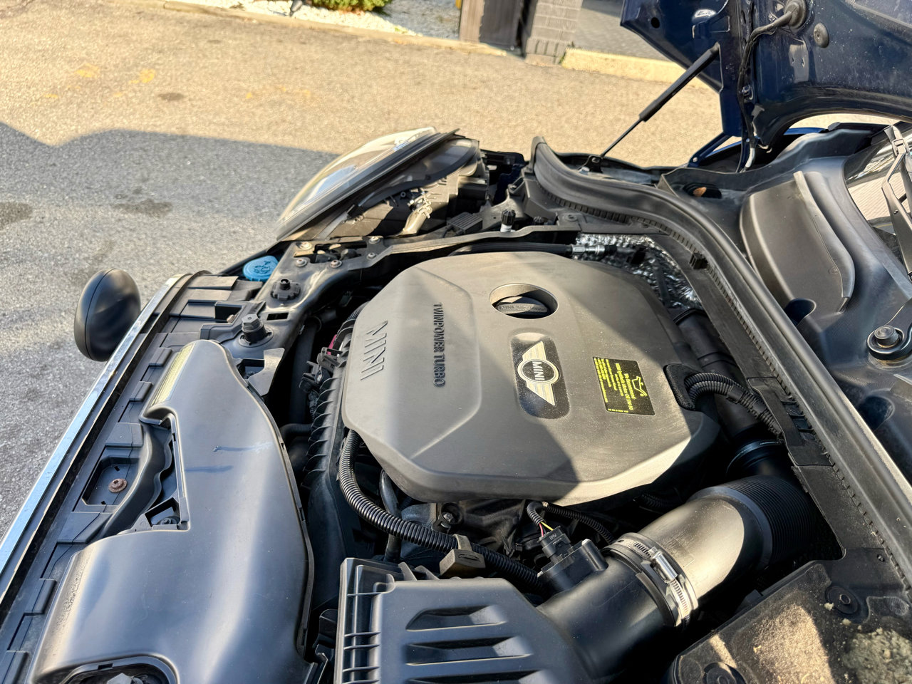 Used 2014 MINI Cooper 2-Door Hardtop image 26