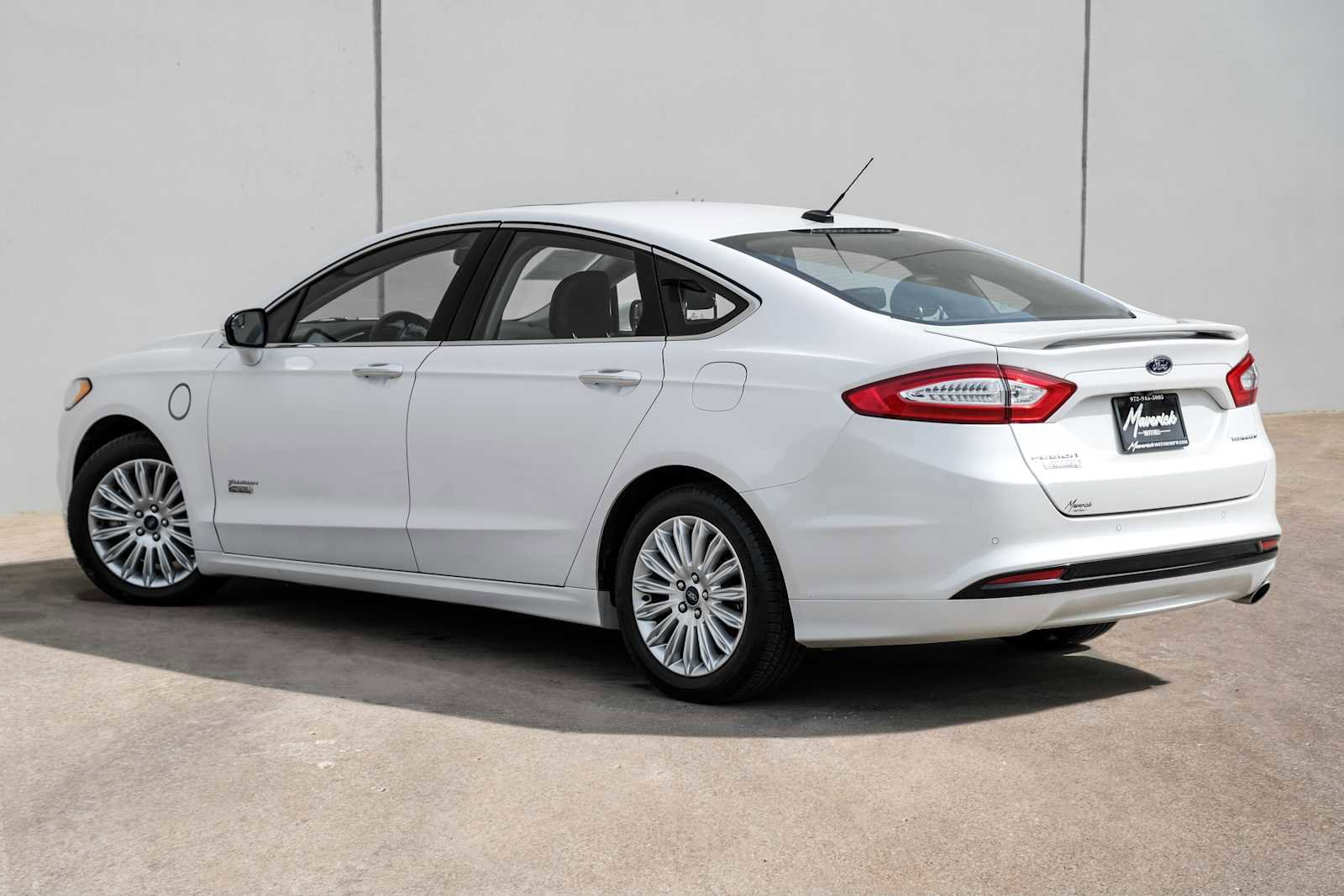 Used 2014 Ford Fusion Energi Titanium image 11