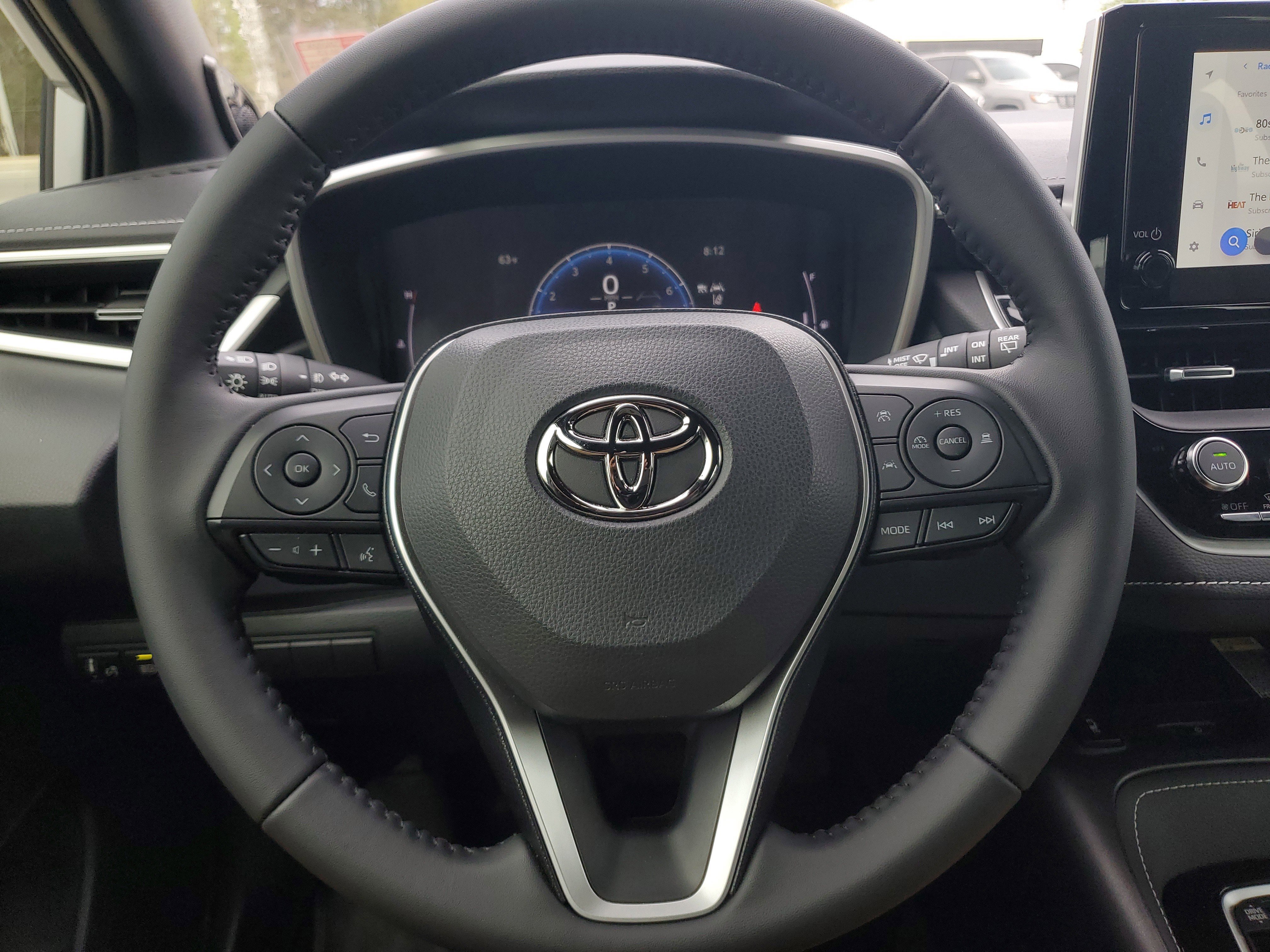 Used 2025 Toyota Corolla XSE image 19
