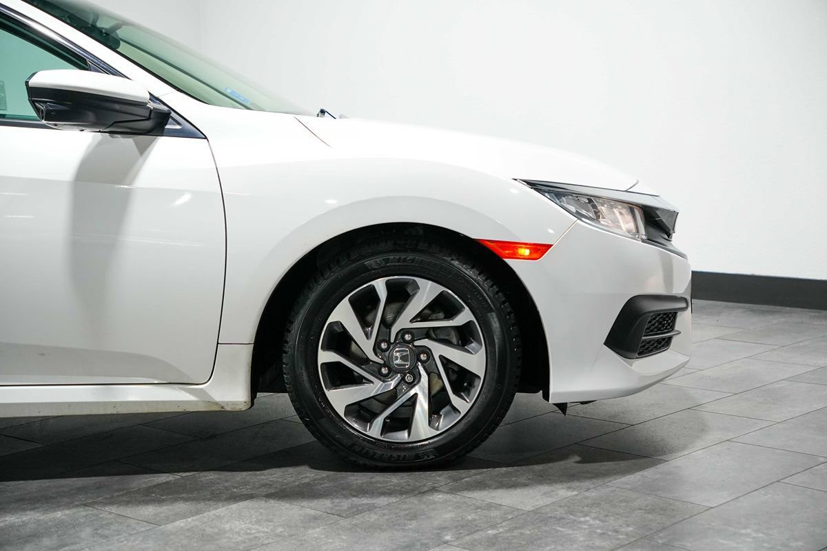 Used 2016 Honda Civic EX image 9