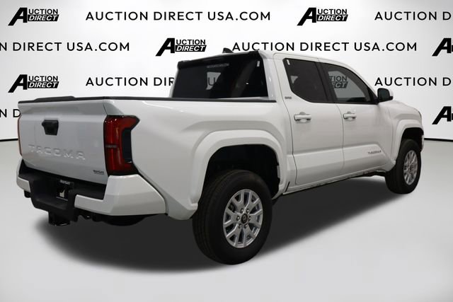 Used 2024 Toyota Tacoma SR5 image 39