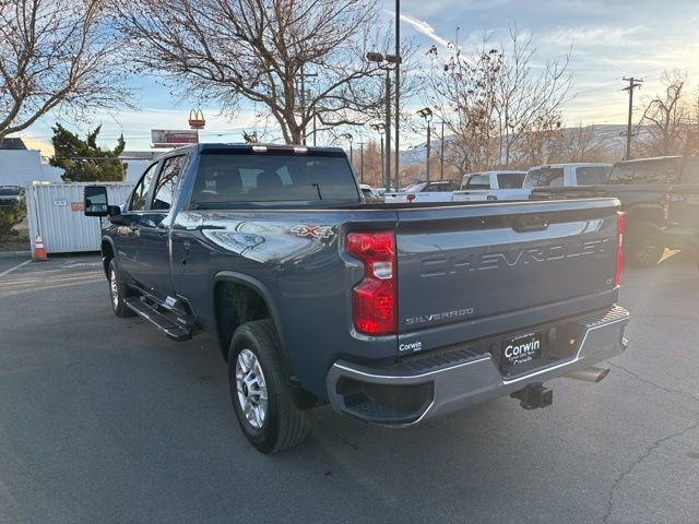 Used 2025 Chevrolet Silverado 2500 LT w/ Convenience Package image 5