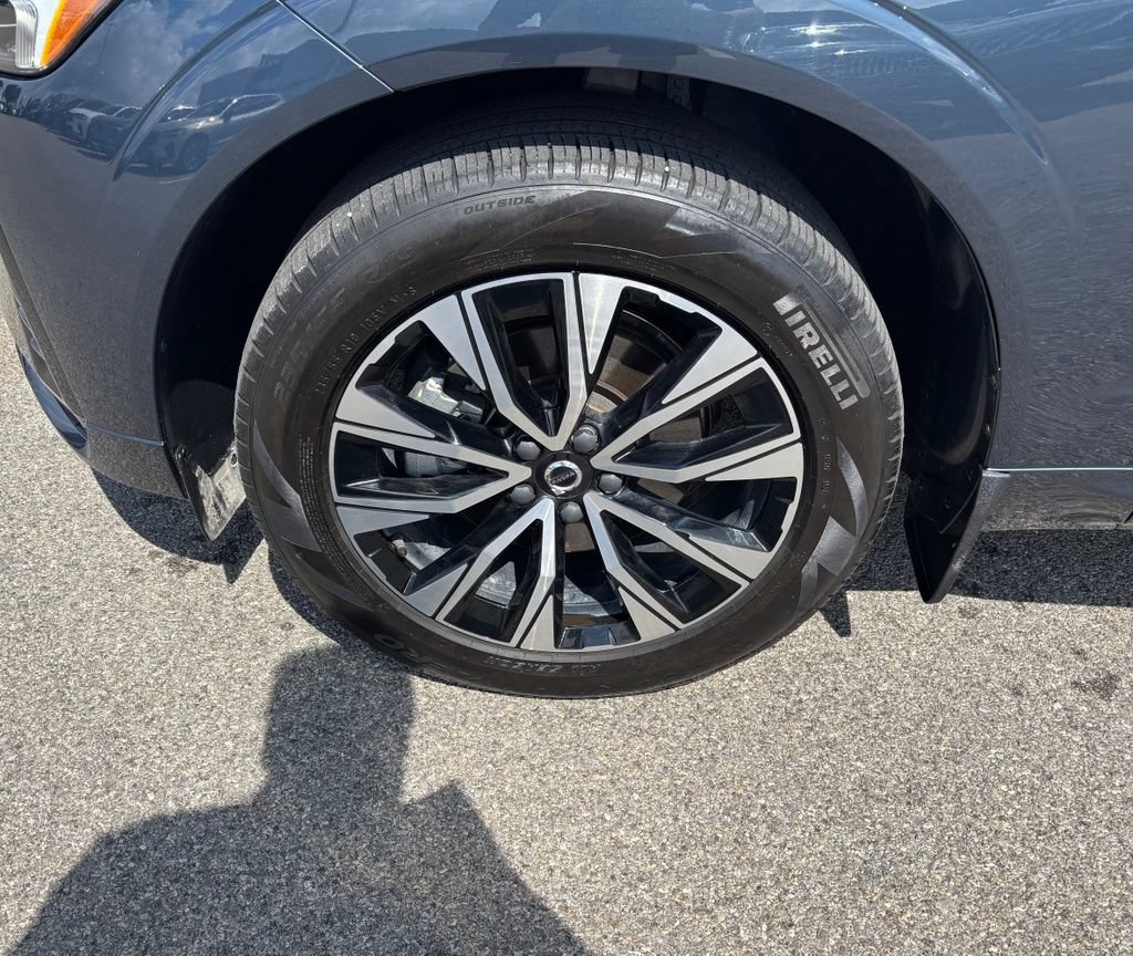 Certified 2025 Volvo XC60 B5 Core w/ Protection Package Premier AWD/4WD image 29