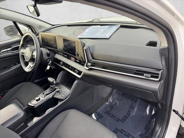 Used 2024 Kia Sportage LX image 20
