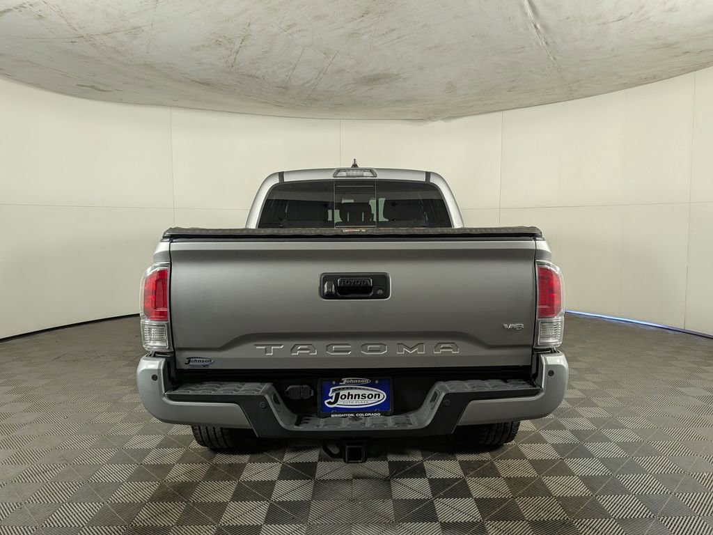 Used 2021 Toyota Tacoma TRD Off-Road image 9