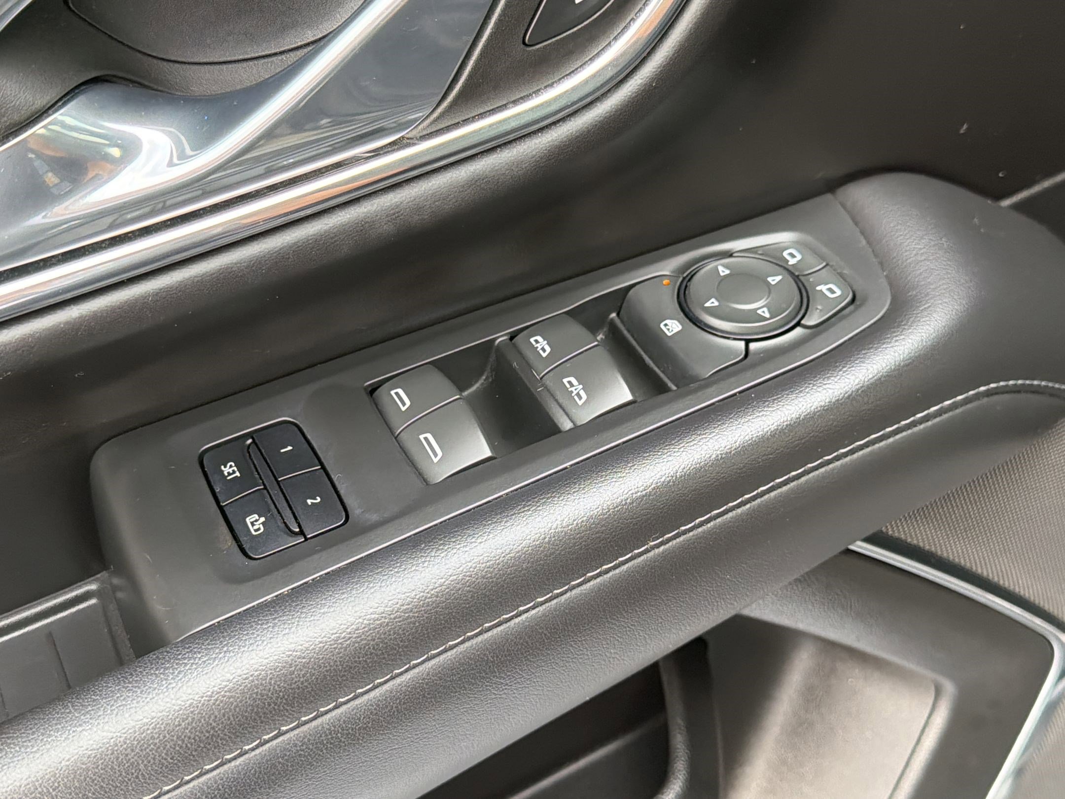 Used 2023 Chevrolet Tahoe Z71 AWD/4WD image 19