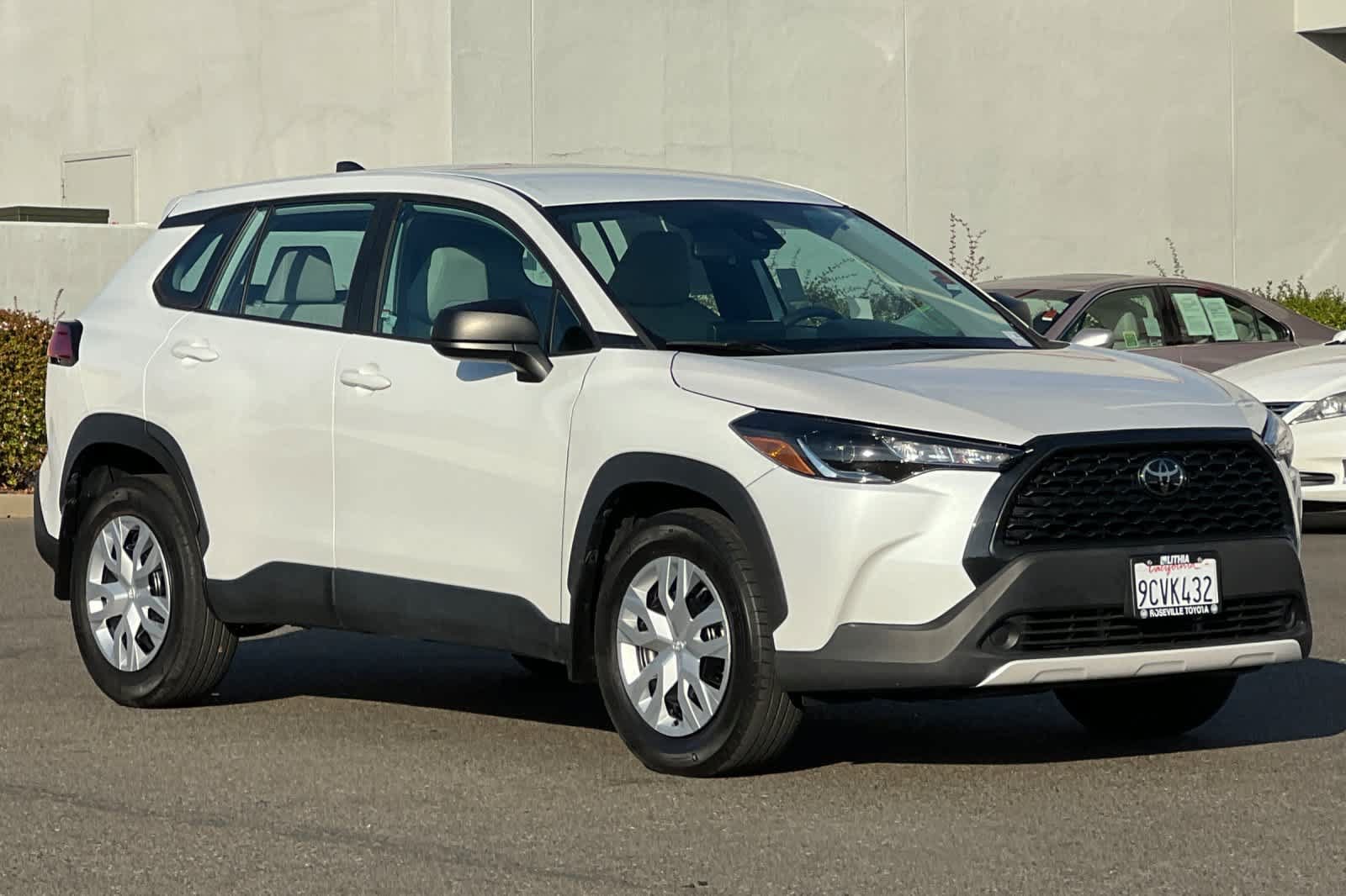 Certified 2022 Toyota Corolla Cross L FWD image 5
