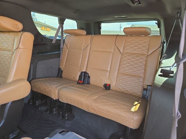 Used 2022 Cadillac Escalade ESV Premium Luxury AWD/4WD image 31