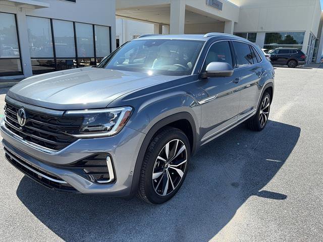 New 2025 Volkswagen Atlas Cross Sport SEL Premium R-Line image 3