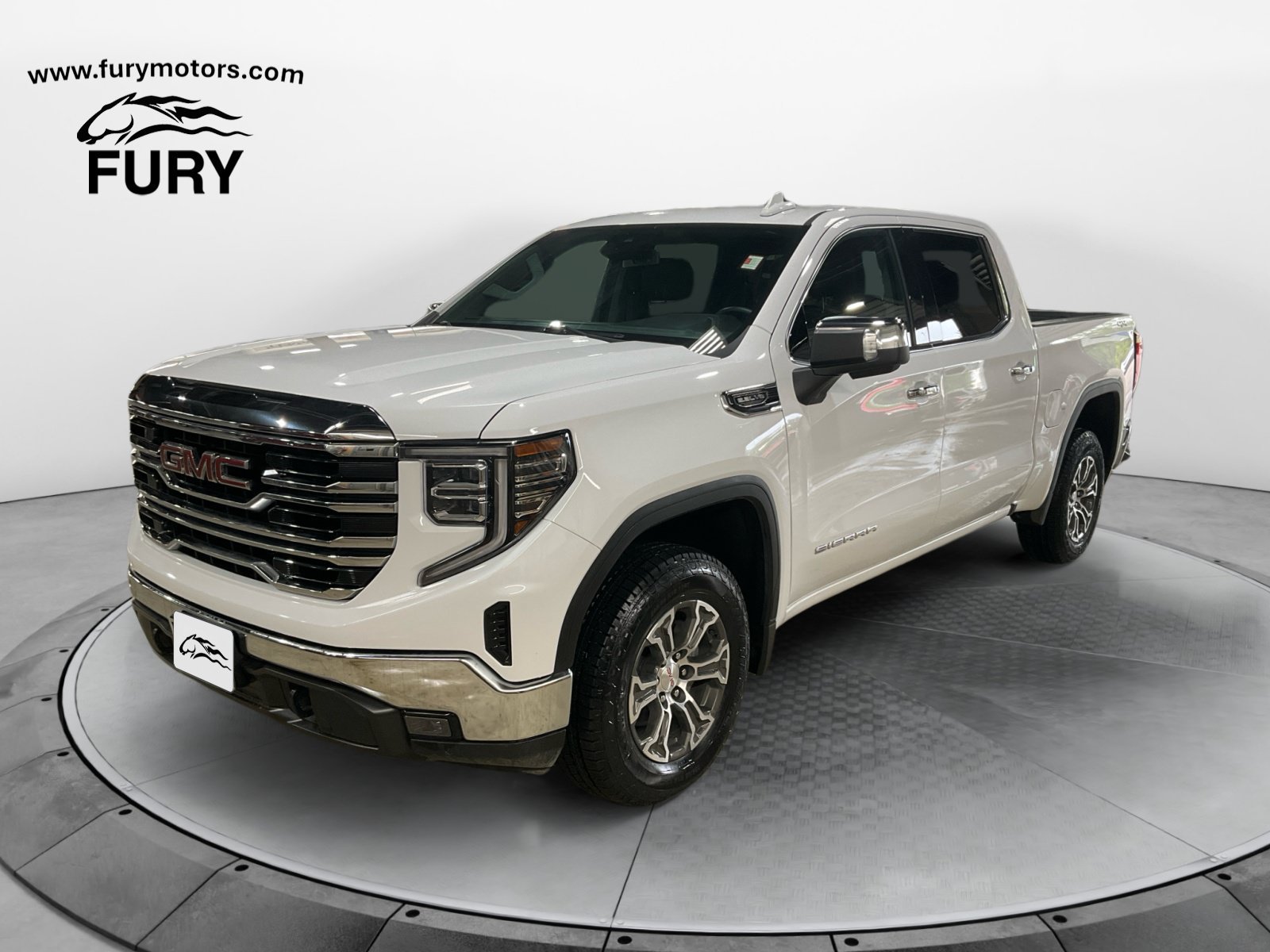 Used 2026 GMC Sierra 1500 SLT AWD/4WD image 8