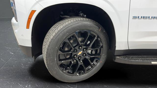 New 2026 Chevrolet Suburban Premier AWD/4WD image 30