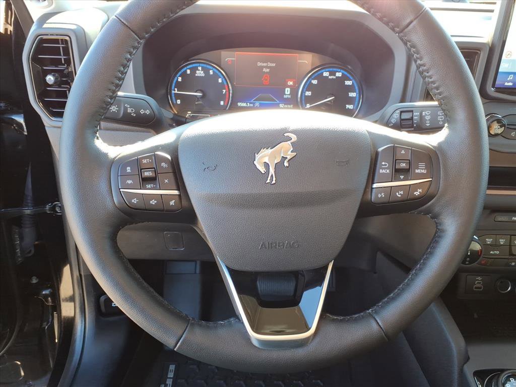 Used 2023 Ford Bronco Sport Outer Banks w/ Tech Package image 12