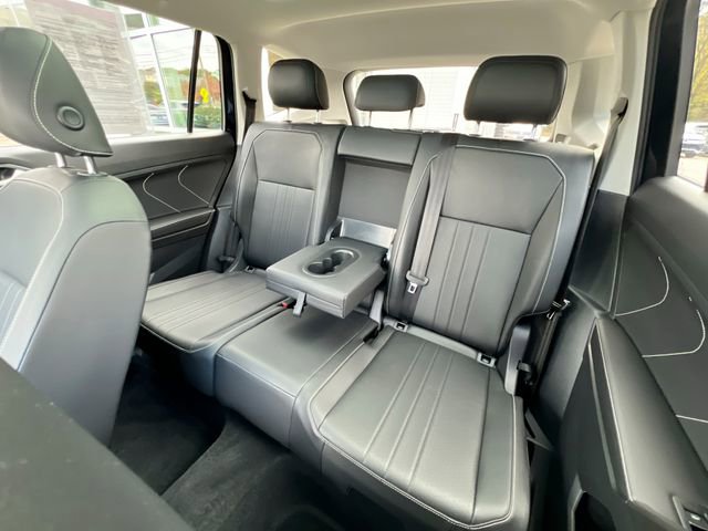 Certified 2022 Volkswagen Tiguan SE image 22