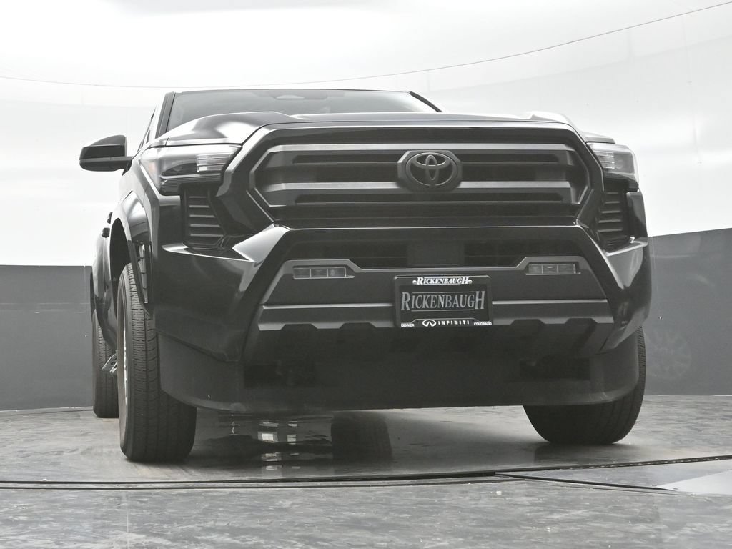 Used 2025 Toyota Tacoma SR5 AWD/4WD image 18