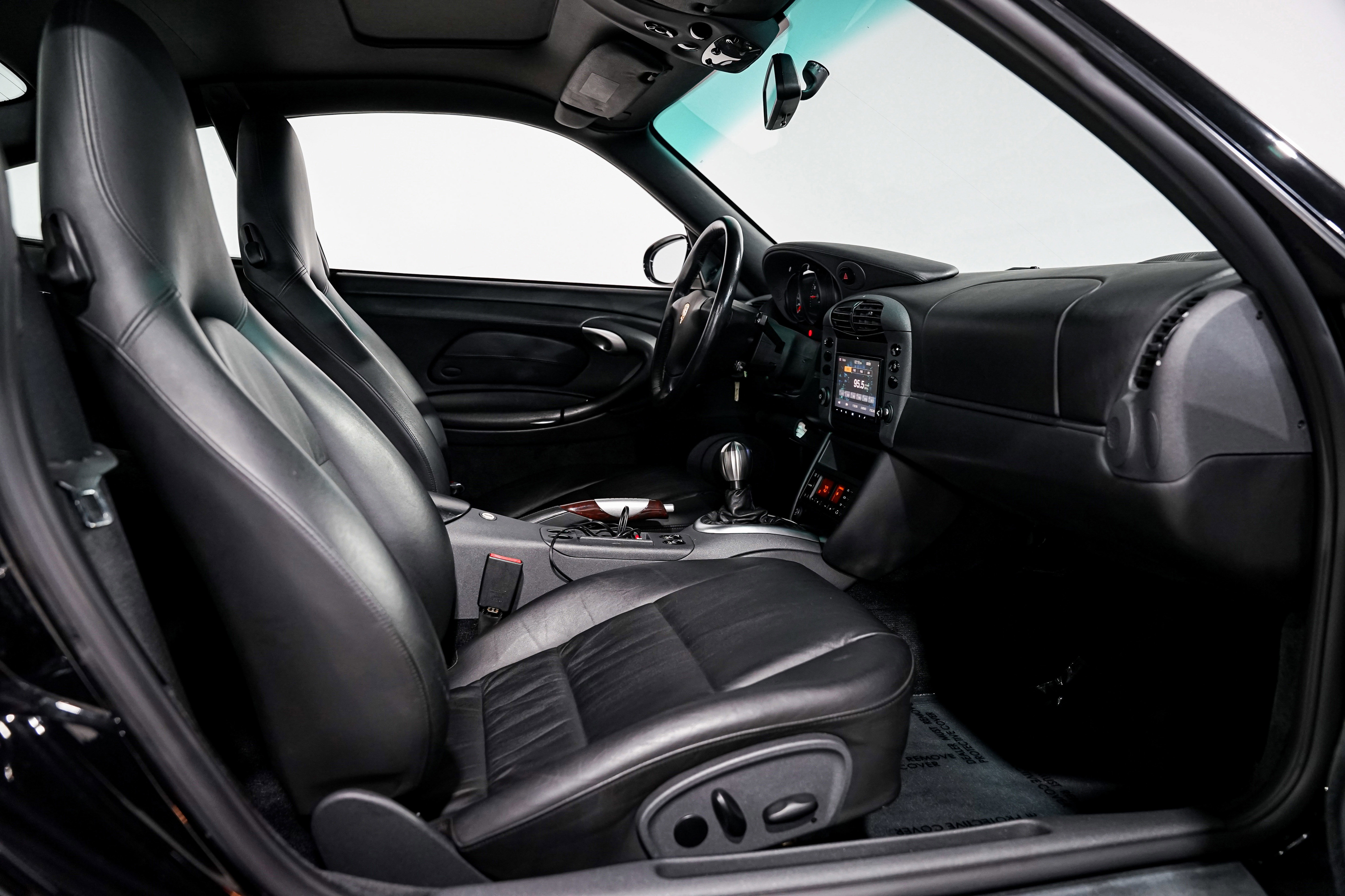 Used 1999 Porsche 911 Carrera image 28