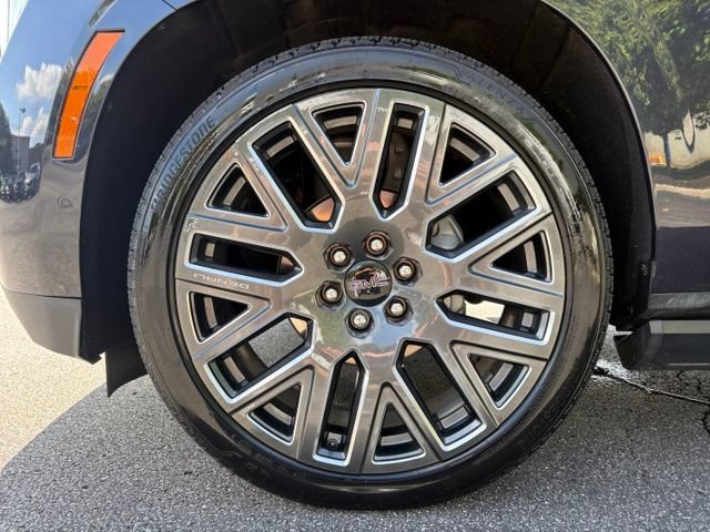Certified 2026 GMC Yukon Denali Ultimate AWD/4WD image 16
