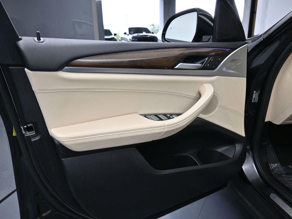 Used 2020 BMW X3 sDrive30i w/ Convenience Package image 17