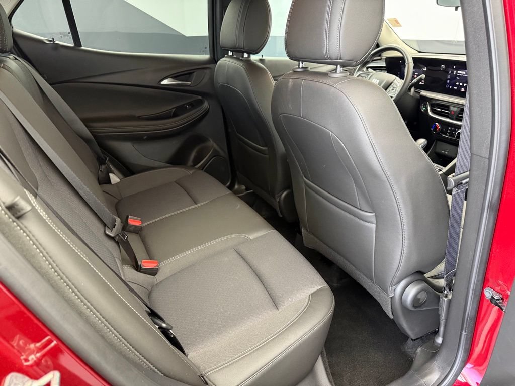 Used 2024 Buick Encore GX Preferred FWD image 70