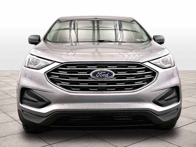 Used 2020 Ford Edge SE FWD image 3