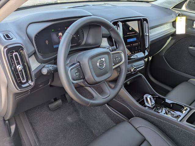 New 2026 Volvo XC40 B5 Plus w/ Protection Package Premier image 7