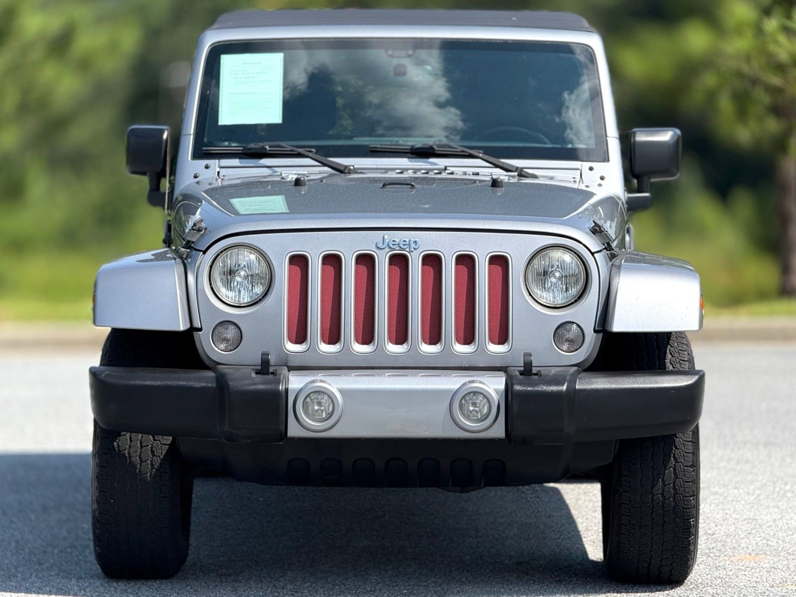 Used 2016 Jeep Wrangler Unlimited Sahara video 2