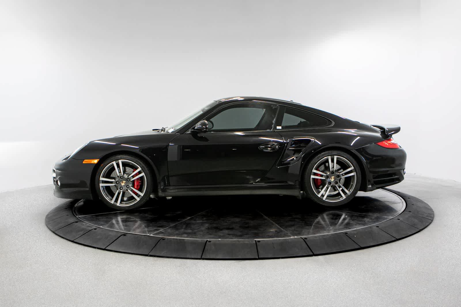 Used 2011 Porsche 911 Turbo AWD/4WD image 2