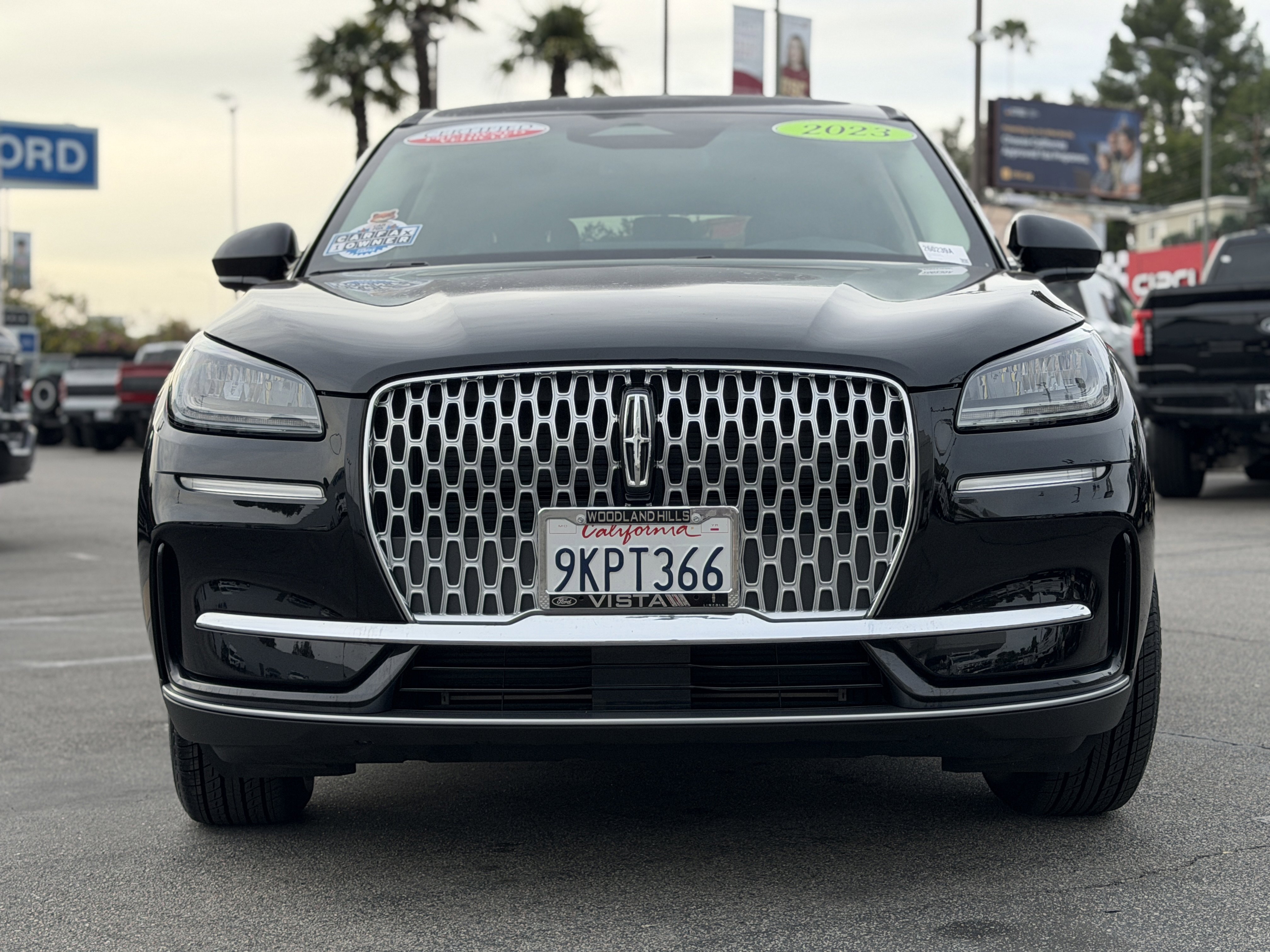 Certified 2023 Lincoln Corsair FWD image 2