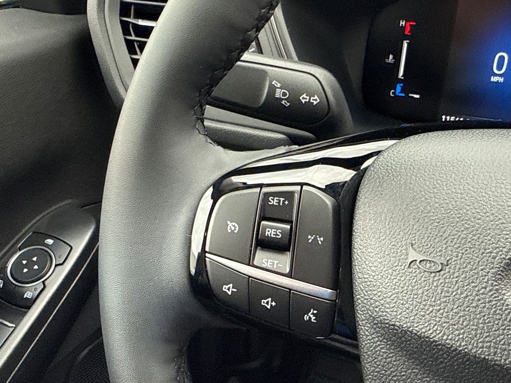 Used 2023 Ford Escape Active image 24