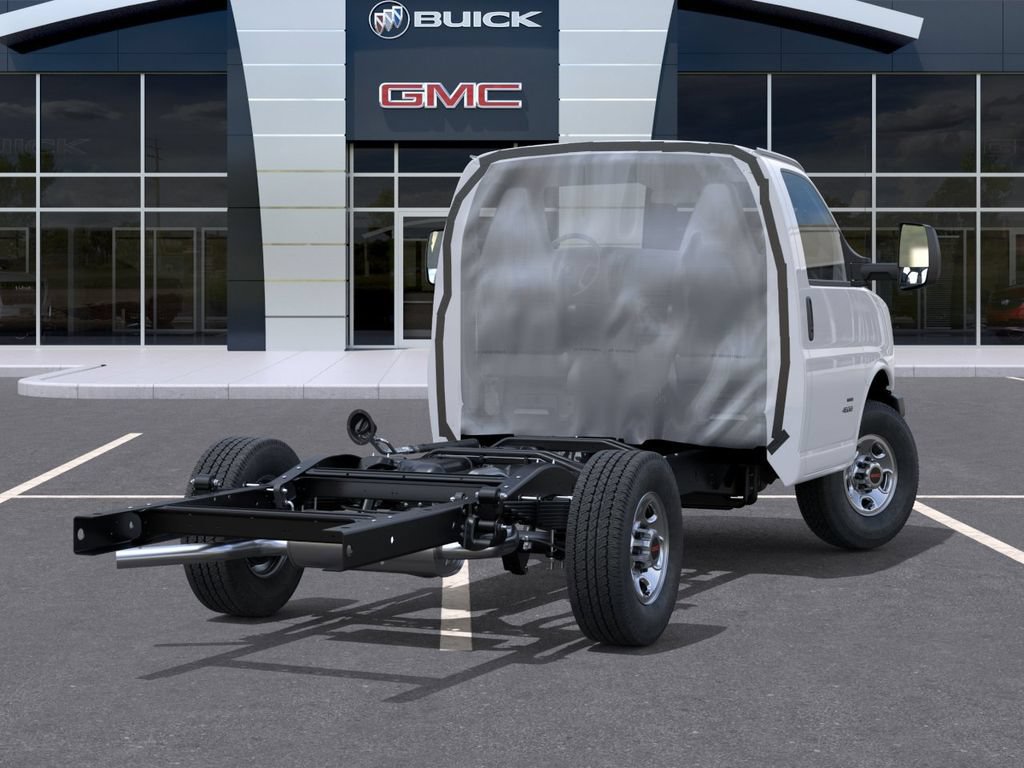 New 2025 GMC Savana 3500 w/ Power Convenience Package RWD image 4