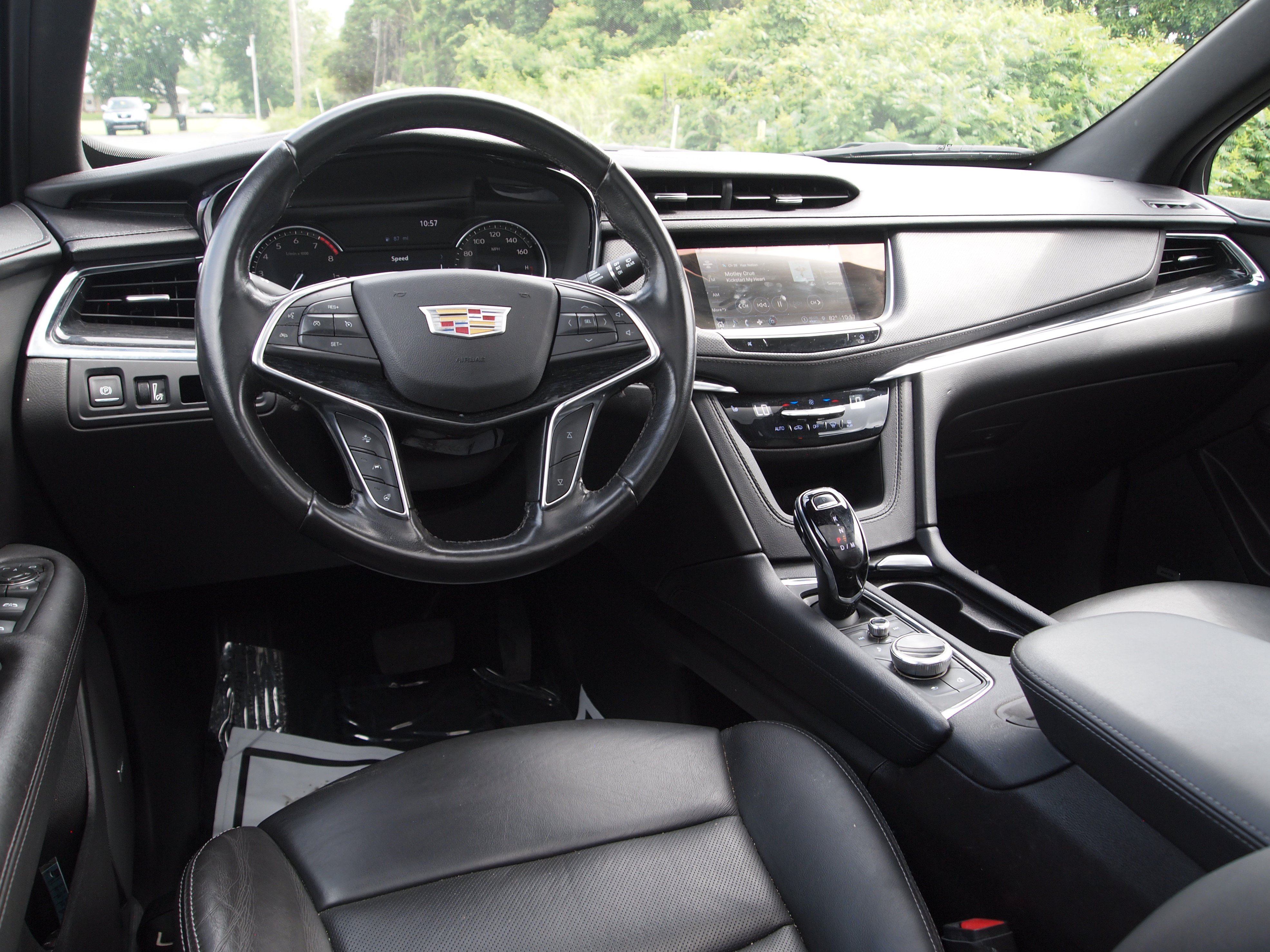 Used 2022 Cadillac XT5 Premium Luxury AWD/4WD image 29