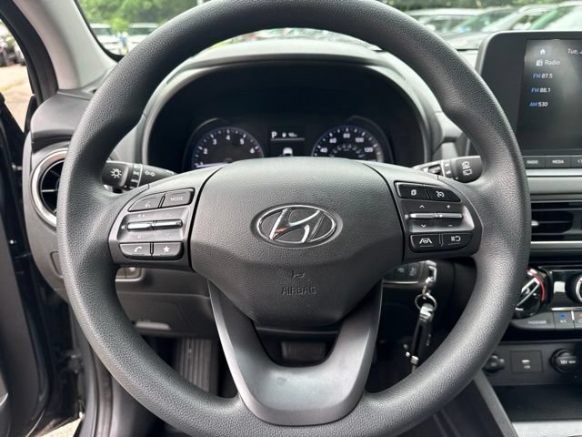 Used 2023 Hyundai Kona SE w/ Cargo Package AWD/4WD image 11