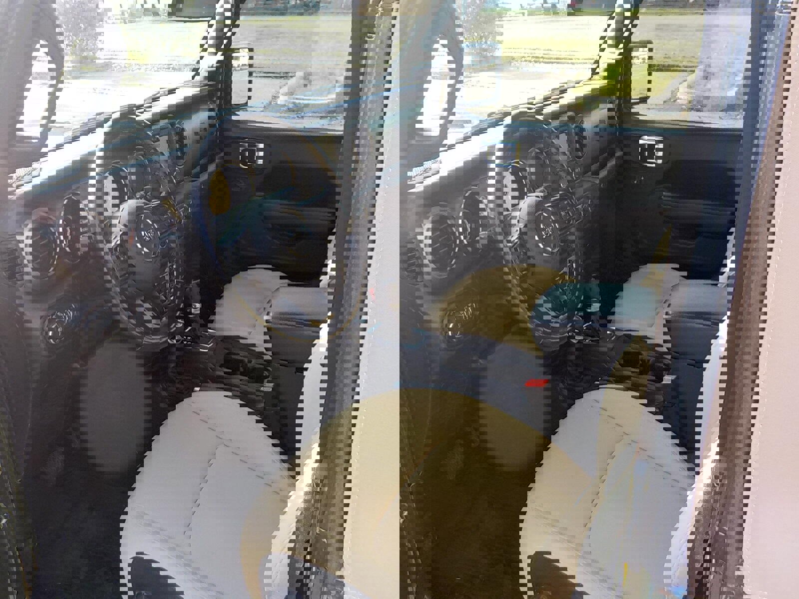 Used 2020 Jeep Wrangler Sport image 27