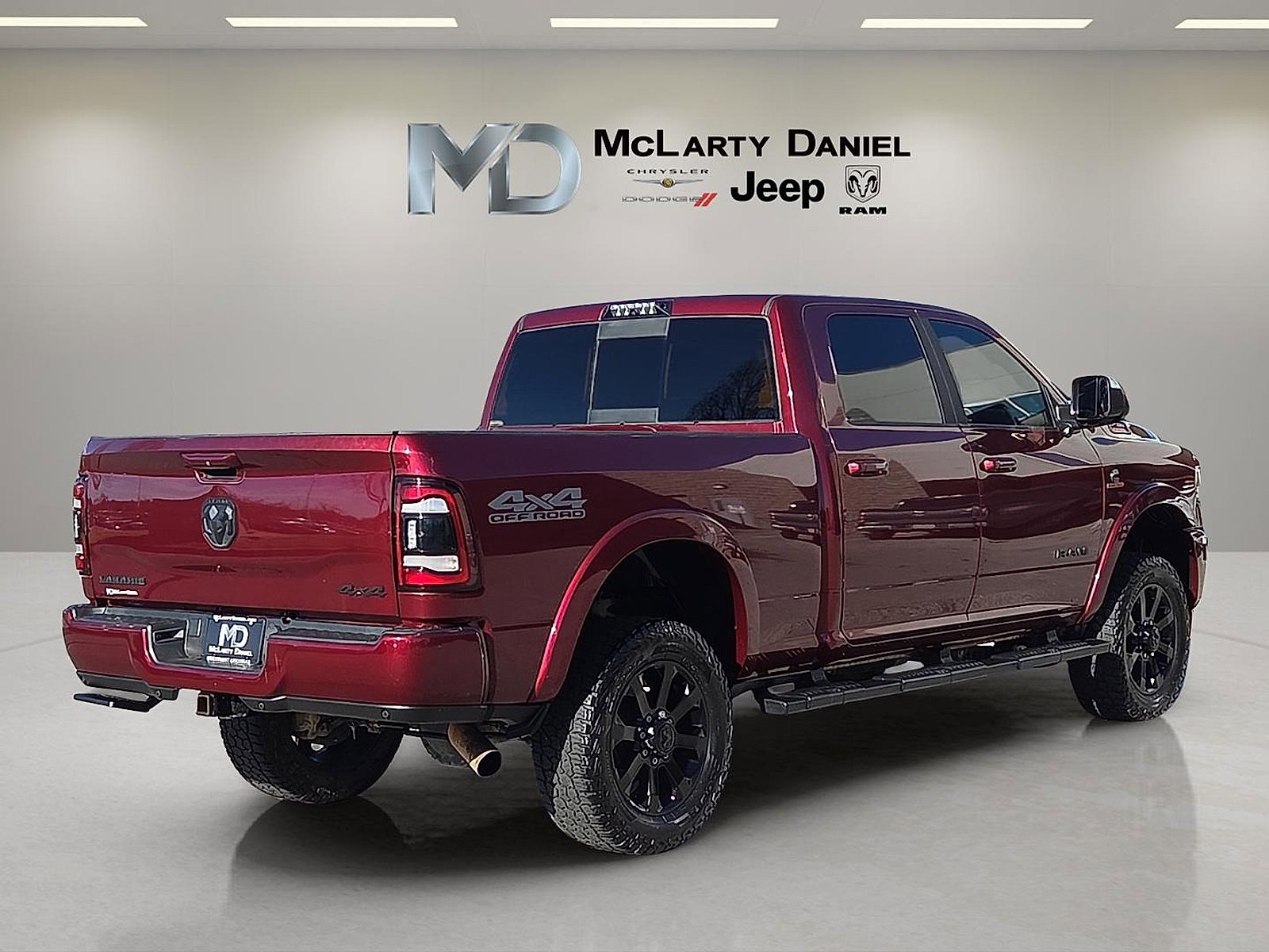 Used 2021 RAM 2500 Laramie w/ Night Edition image 5