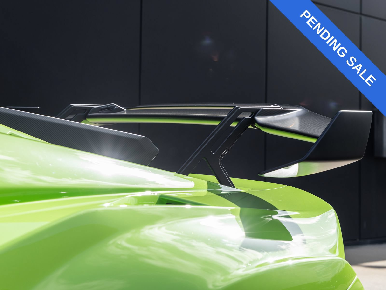 Used 2023 Lamborghini Huracan STO RWD image 31